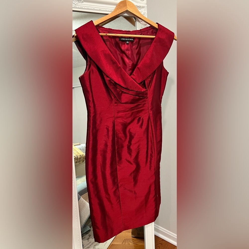 165 Jones Wear Dress Vibrant Red - Picture 1 of 8